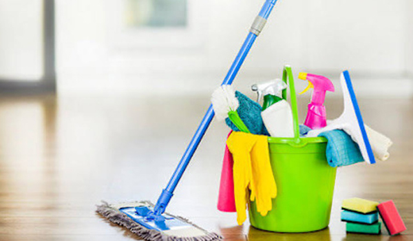 Mop and bucket of supplies for a professional cleaning service